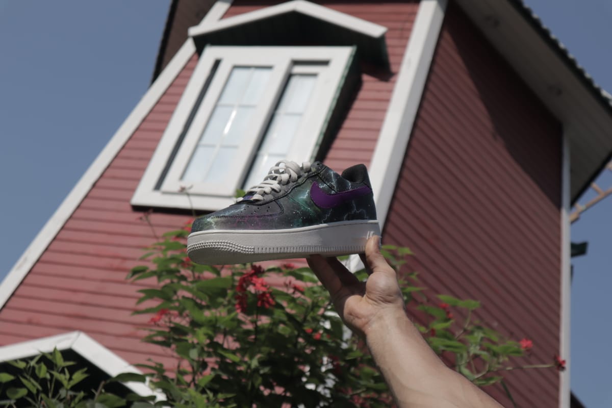Custom Universal Galaxy AF1
